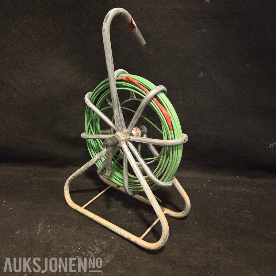Elektromateriell (kraft, belysning, automasjon, nettverk, VVS-styring, installasjon)